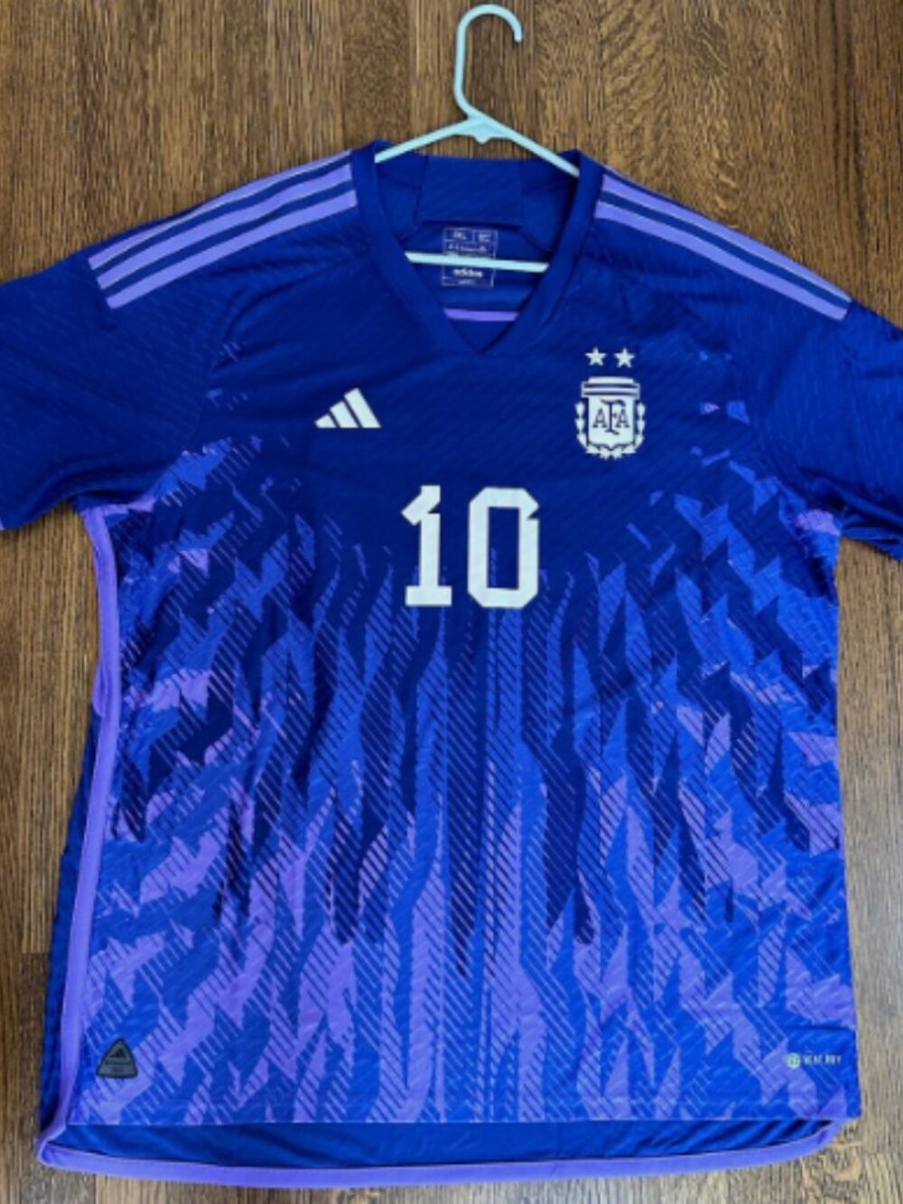 NEW ADIDAS ARGENTINA AWAY MESSI #10 WORLD CUP SOCCER JERSEY 22/23 RARE